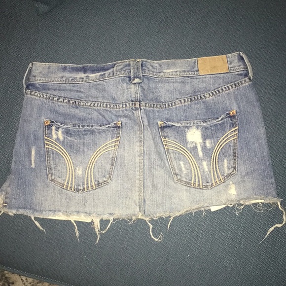 Hollister Destroyed Jean Skirt - Picture 3 of 5